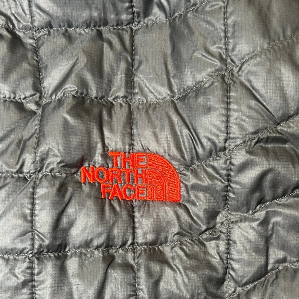 The North Face Thermoball Quilted Jacket with Orange Accents, men’s large